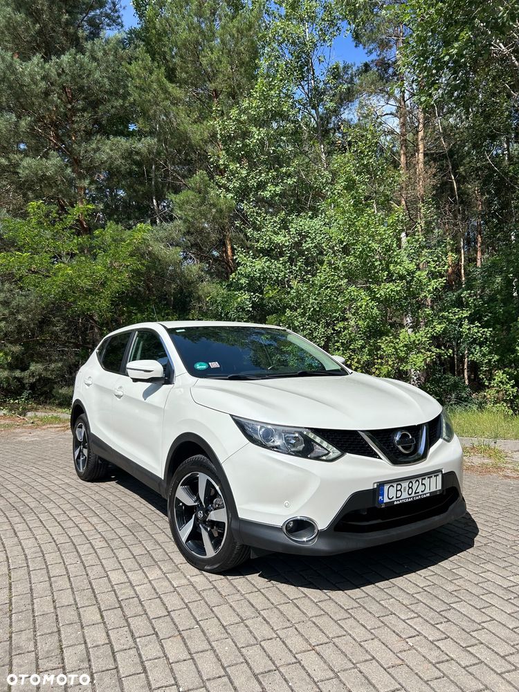 Nissan Qashqai 1.6 DCi N-Connecta - 1