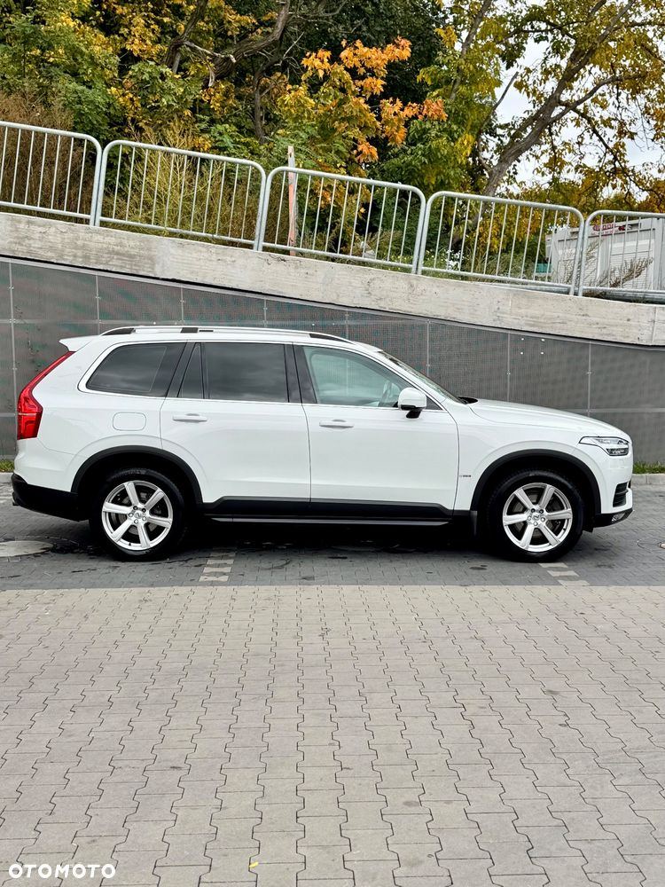 Volvo XC 90 D5 AWD Kinetic - 8
