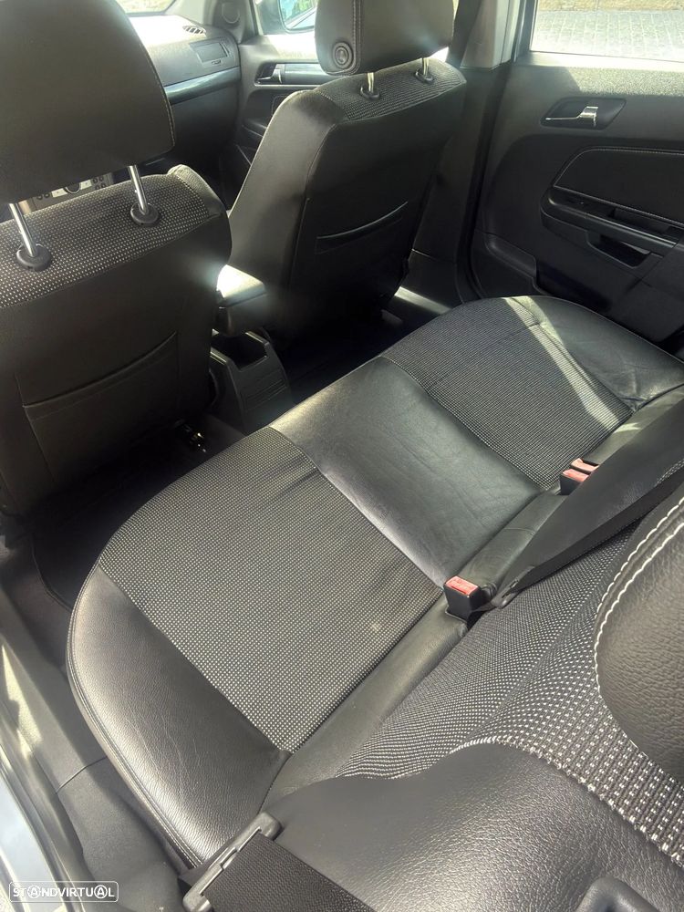 Opel Astra 1.7 CDTI Cosmo M5 - 19