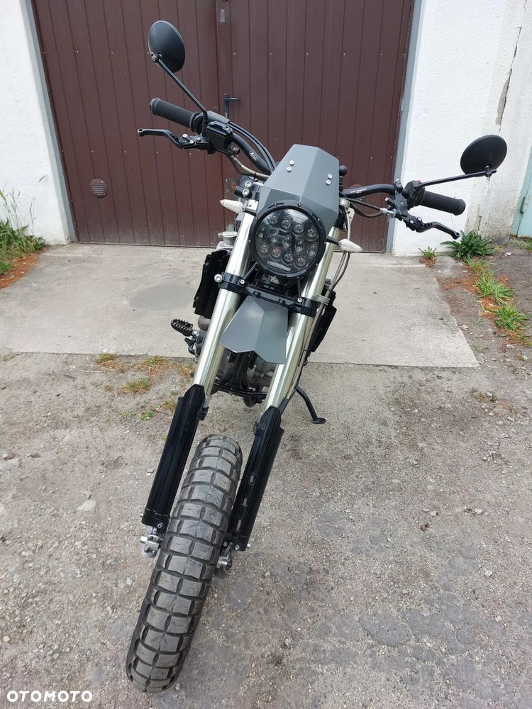Kawasaki KLX - 6