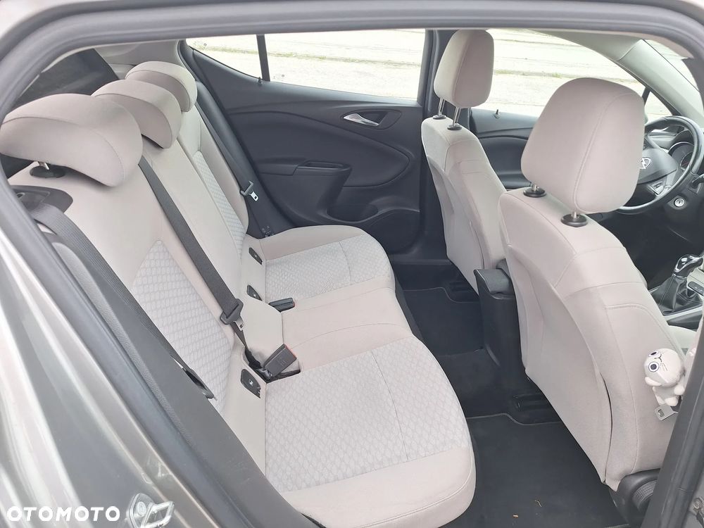 Opel Astra 1.4 Turbo Innovation - 8