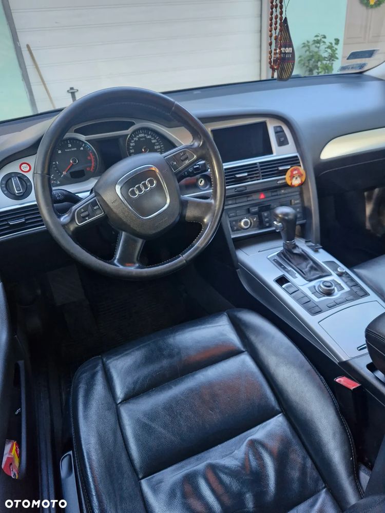 Audi A6 - 1