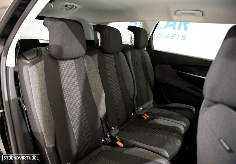 Peugeot 5008 1.2 PureTech Allure EAT8 - 15