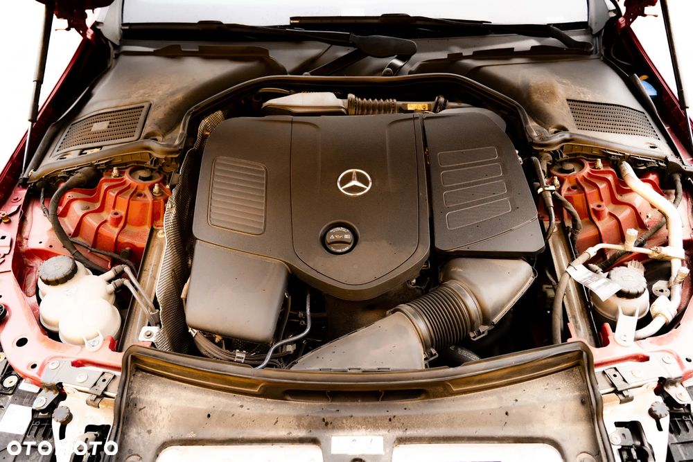 Mercedes-Benz Klasa C 180 mHEV Business Edition - 16