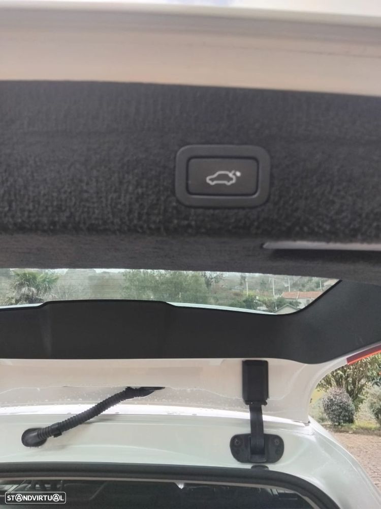 Volvo XC 70 2.0 D4 Summum Dynamic Geartronic - 17