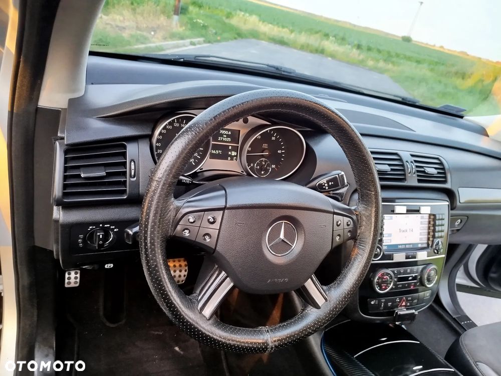 Mercedes-Benz Klasa R 320 CDI 4-Matic - 18