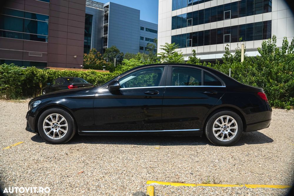Mercedes-Benz C 180 Aut. - 3