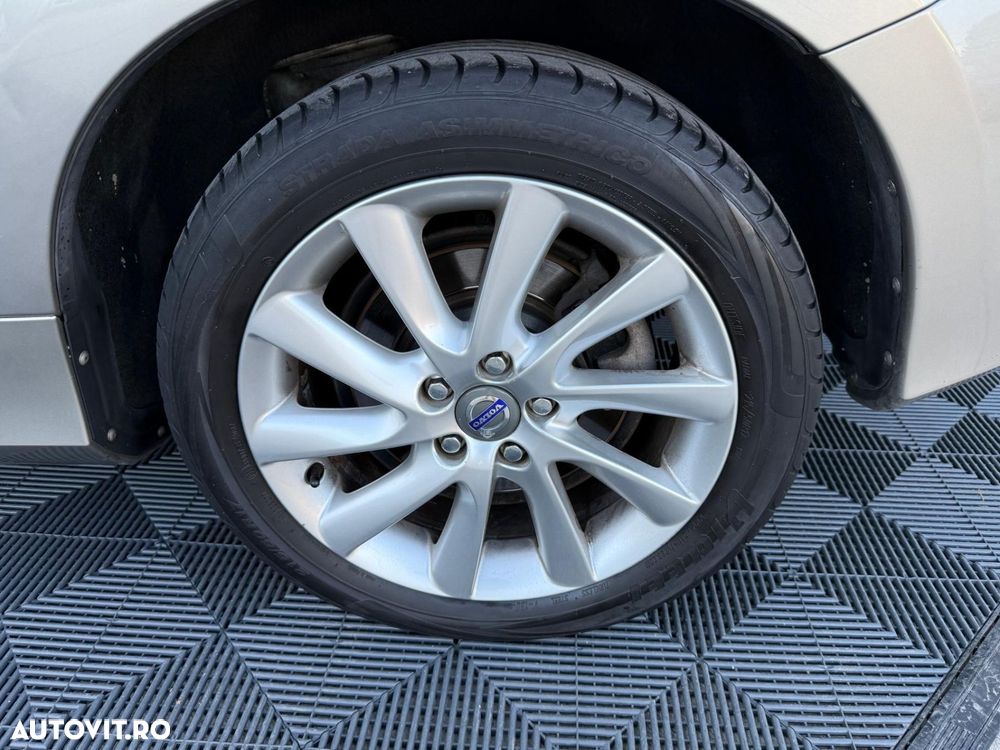 Volvo S60 - 13