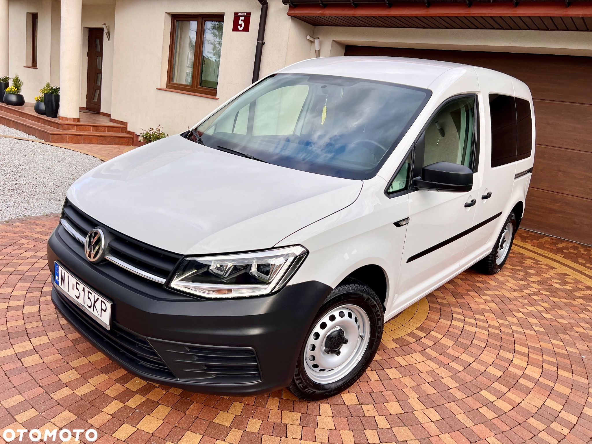 Volkswagen Caddy 2.0 TDI Comfortline - 21