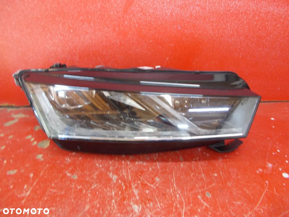 SKODA OCTAVIA IV LAMPA PRAWA FULL LED - 5E4 941 016A - 1