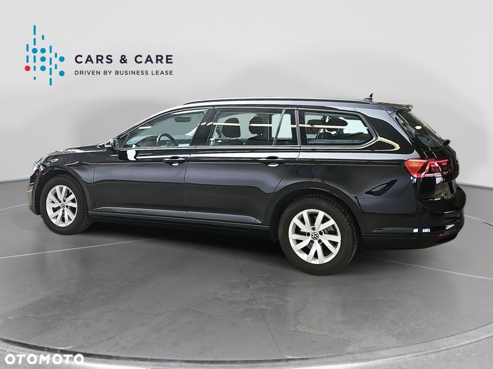 Volkswagen Passat Variant 2.0 TDI EVO Essence DSG - 25