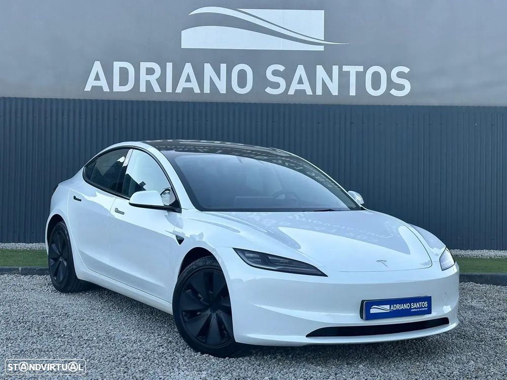 Tesla Model 3 - 2