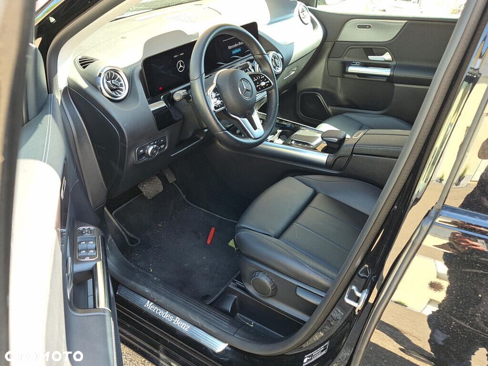 Mercedes-Benz Klasa B 200 7G-DCT - 9