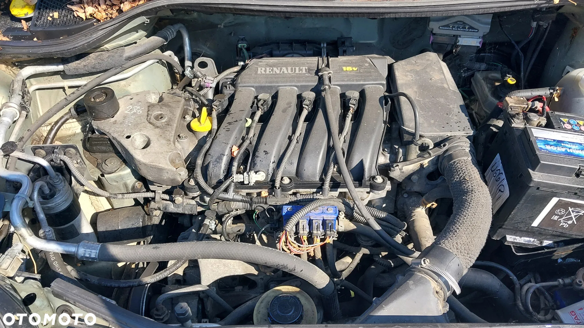 Renault Scenic RX4 silnik 2.0 16v F4R drzwi maska zderzak NV191 maglownica dyfer półoś sanki cewka fotel skóra fotele skórzane boczki podłokietnik przepustnica wachacz WSZYSTKIE CZĘŚCI - 13