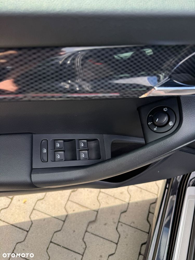 Skoda Octavia 2.0 TSI RS 245 - 21