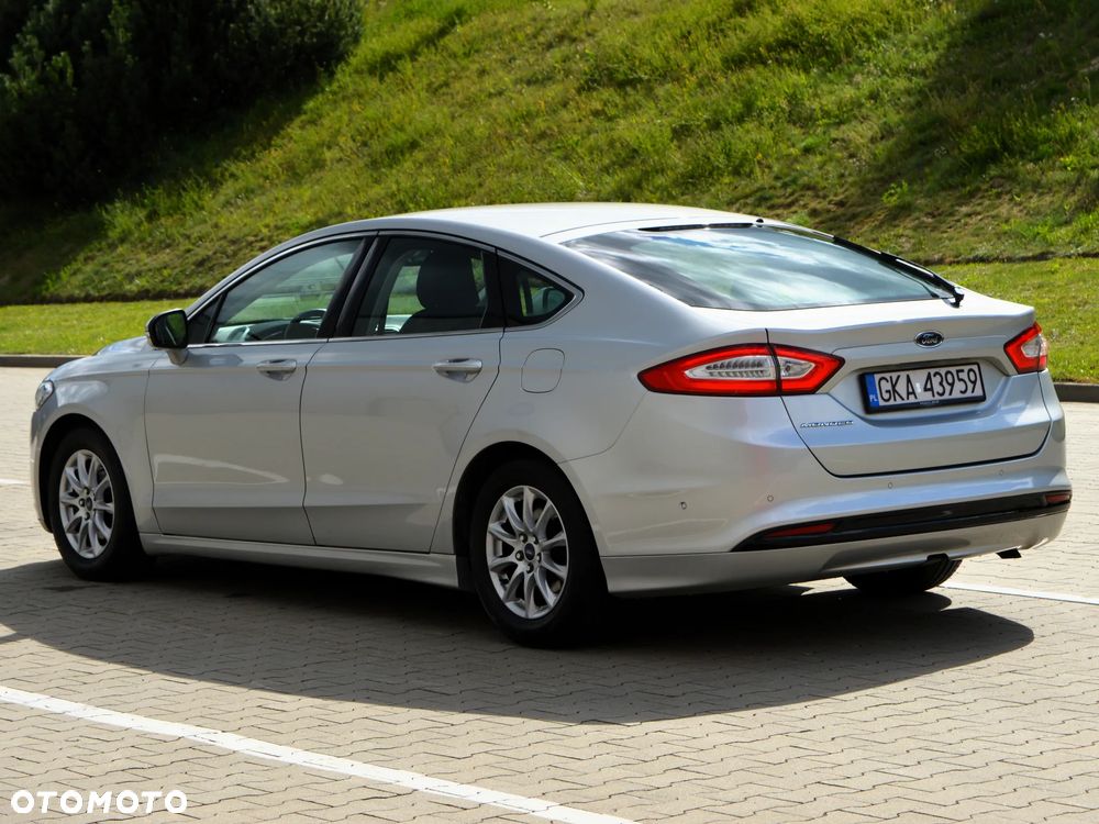 Ford Mondeo 1.6 TDCi Platinium X Plus (Titanium) - 4