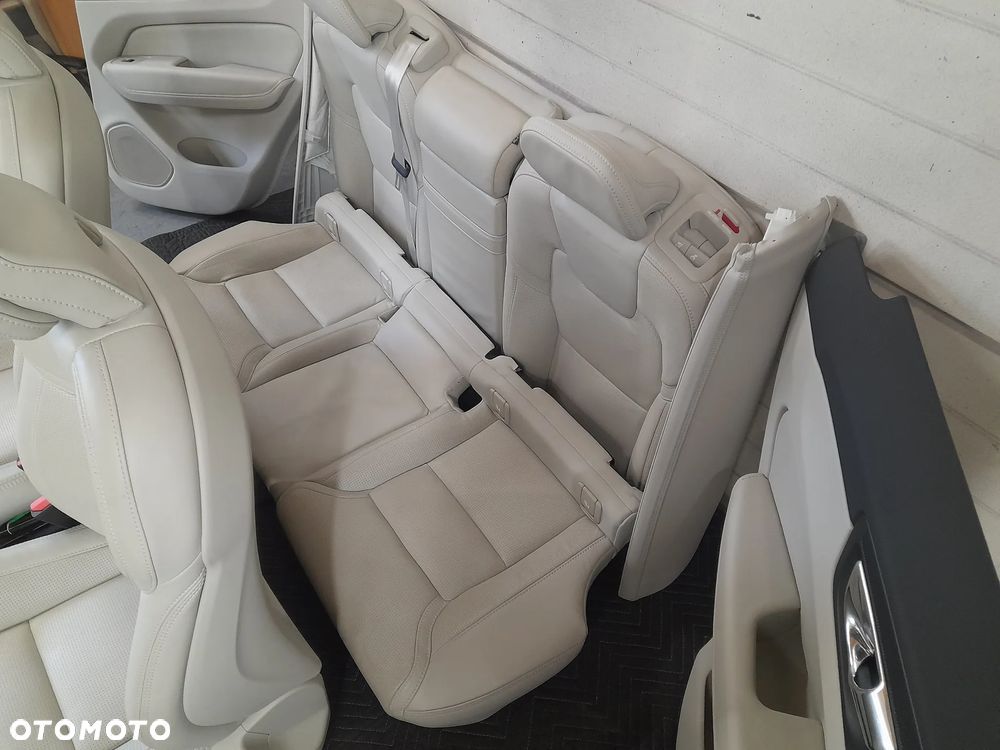 Fotele kanapa boczki komplet Volvo xc60 II inscription 2019R uk - 7