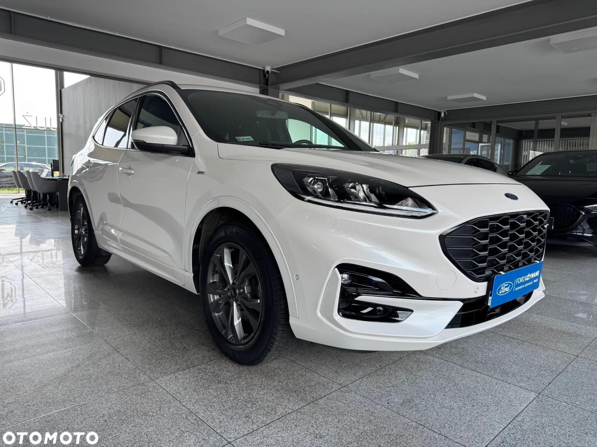 Ford Kuga 1.5 EcoBoost FWD ST-Line X - 4