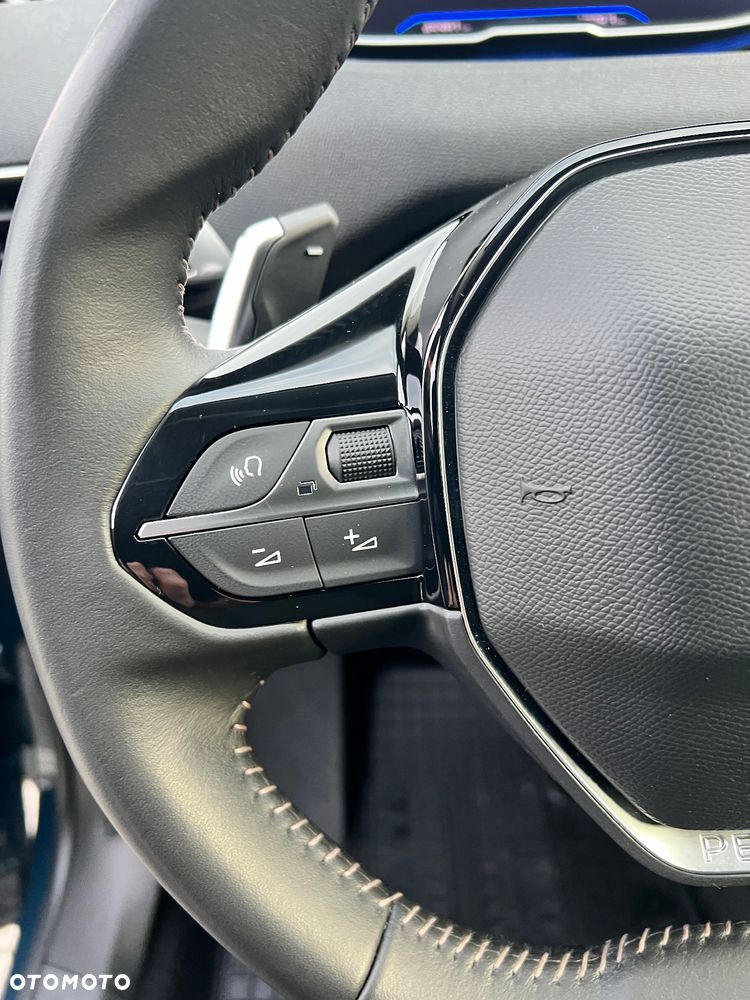 Peugeot 3008 1.2 PureTech Allure Pack S&S EAT8 - 18