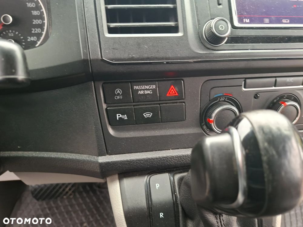 Volkswagen Transporter T6 - 19