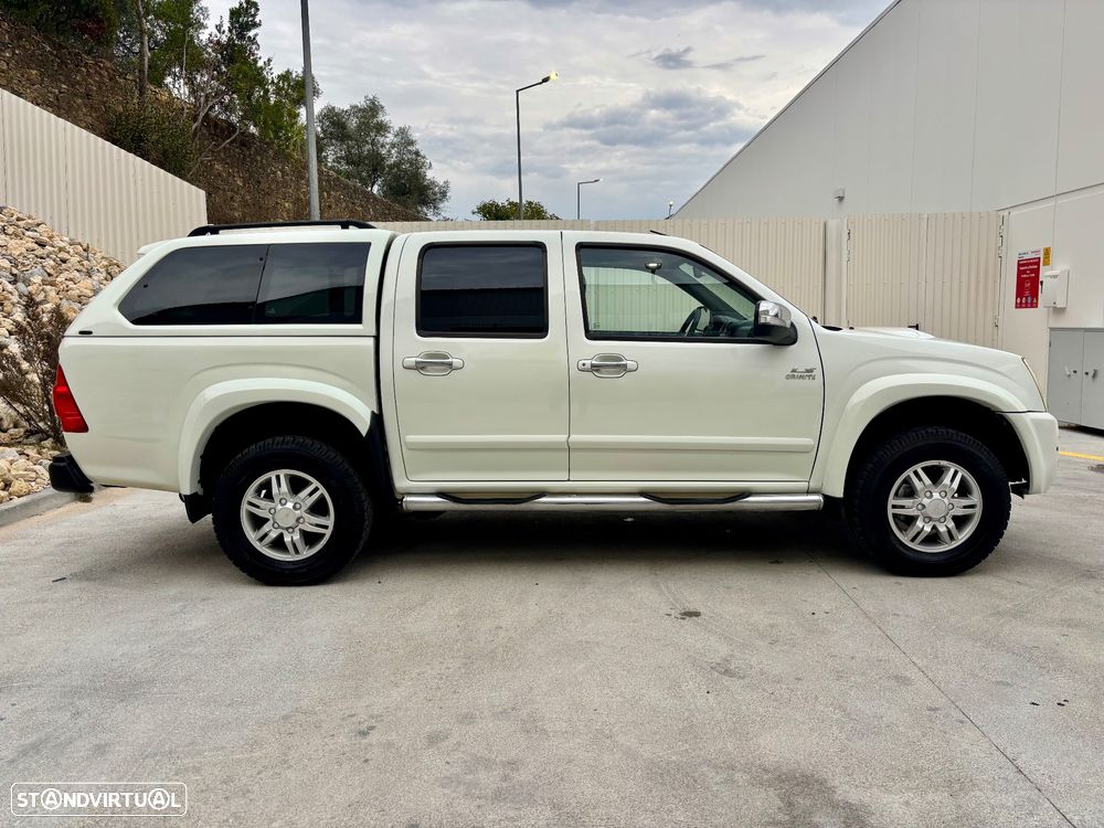 Isuzu D-Max 3.0 DTi CD 4WD LS Izutronic - 2