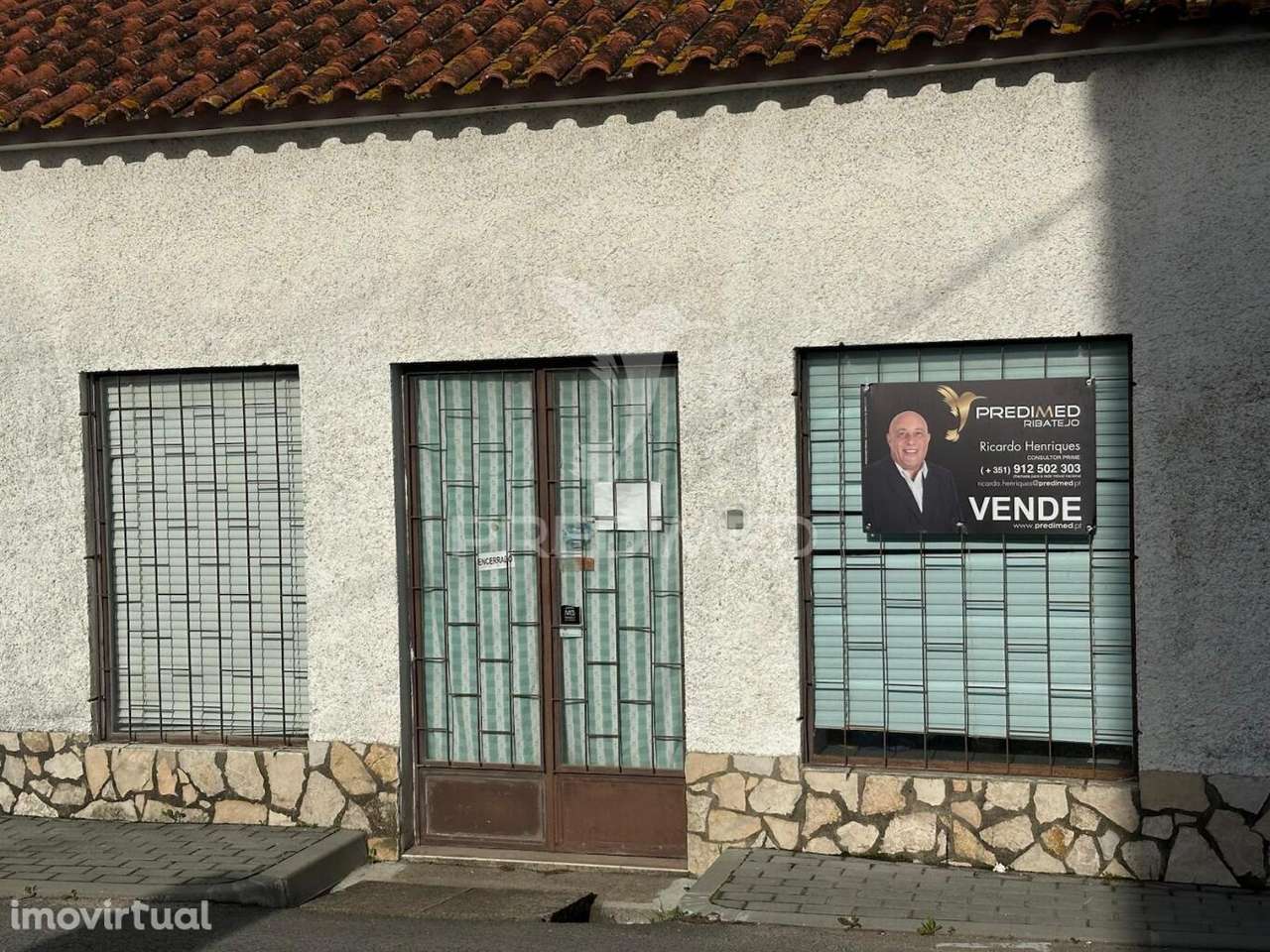 Moradias + Terreno rústico - Grande imagem: 3/40