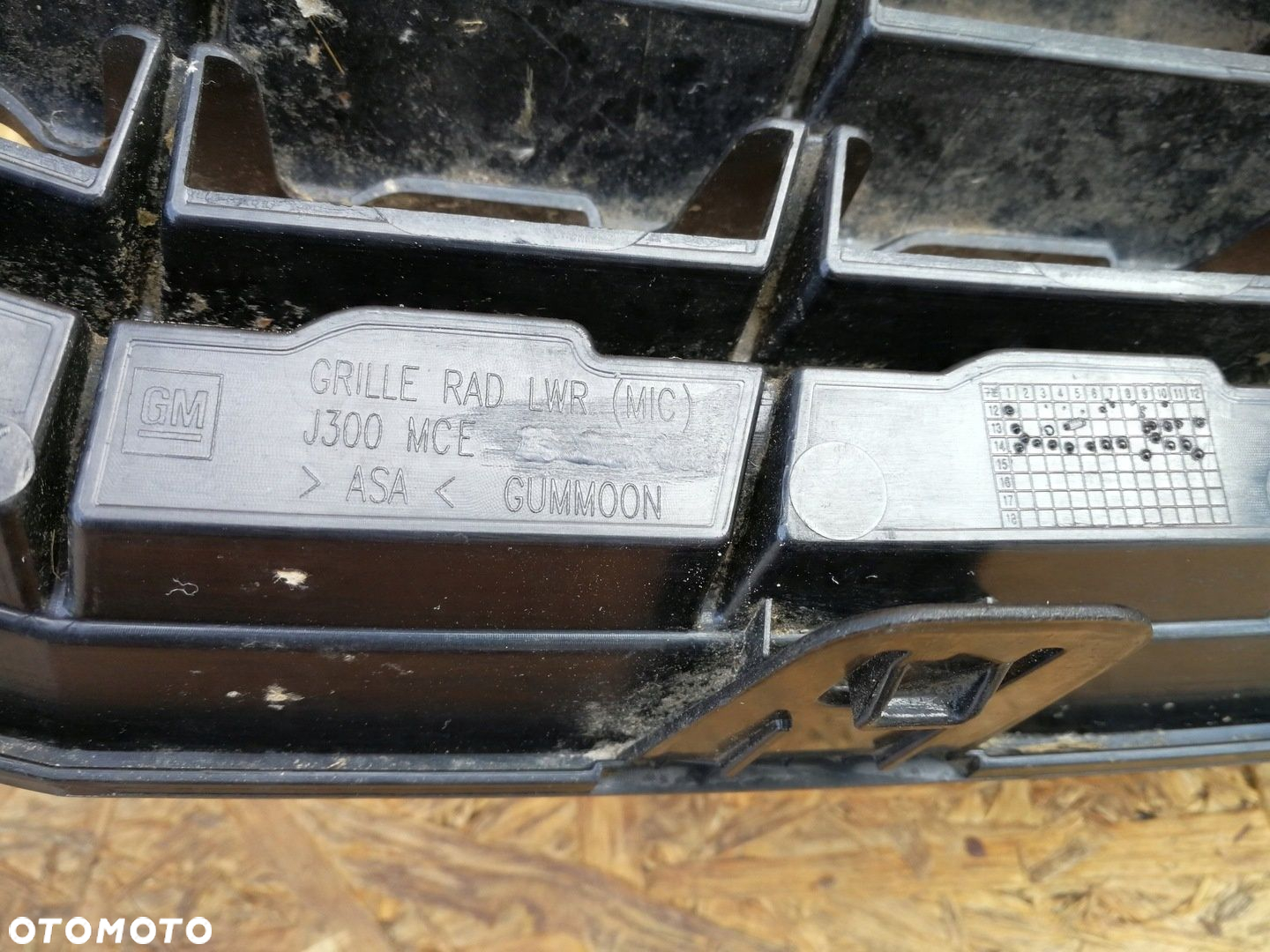 CHEVROLET CRUZE J300 LIFT 13- ATRAPA GRILL DOLNY ZDERZAKA PRZÓD 95352915 - 10