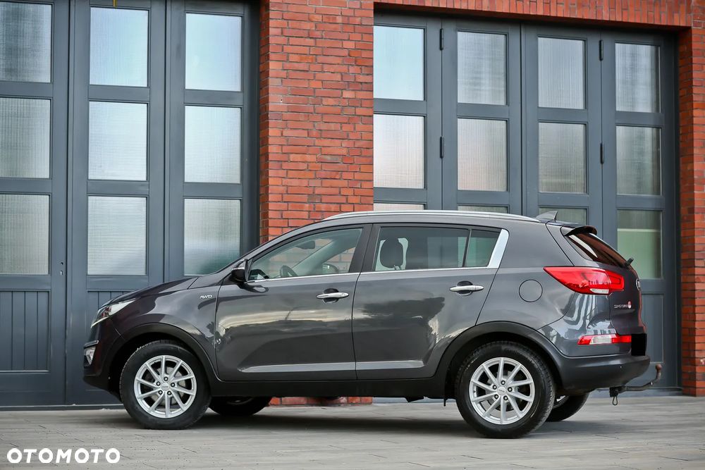 Kia Sportage 2,0 CRDI AWD Vision - 11