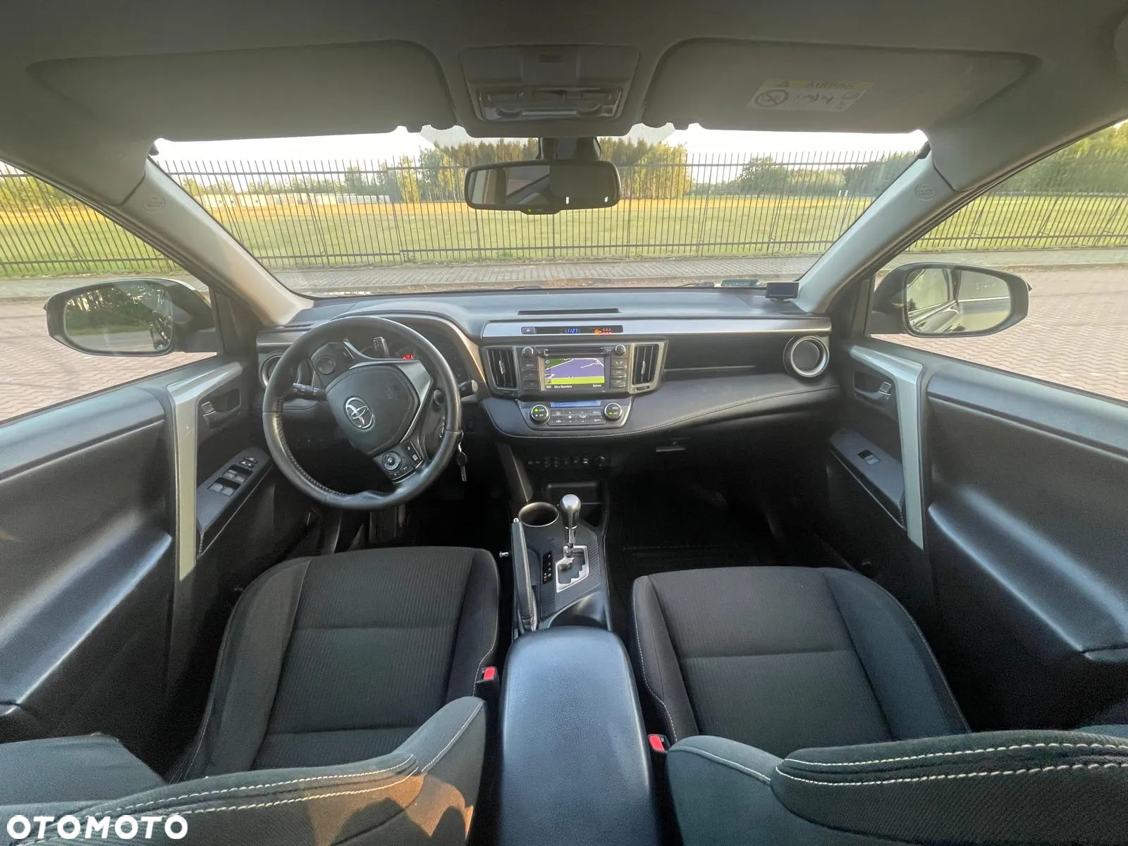 Toyota RAV4 2.2 D-CAT Premium - 5