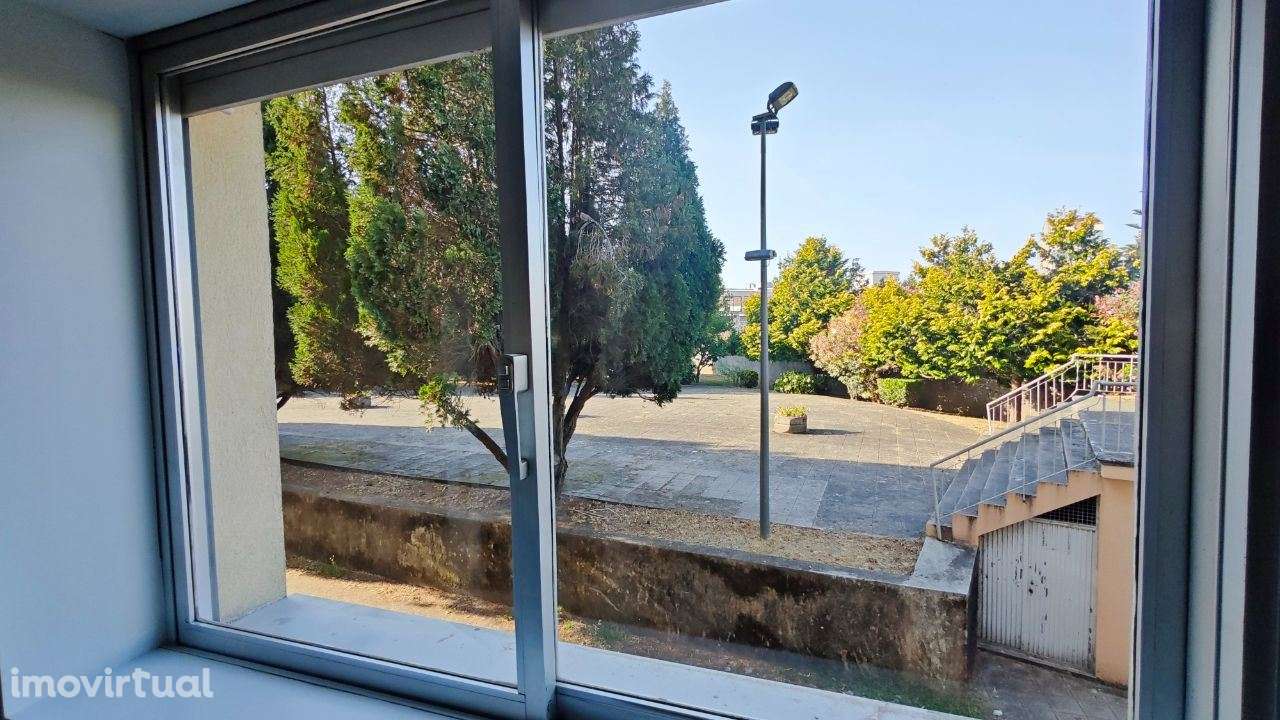 Andar T1+1 c/lugar de garagem no centro de Gaia - Grande imagem: 4/12