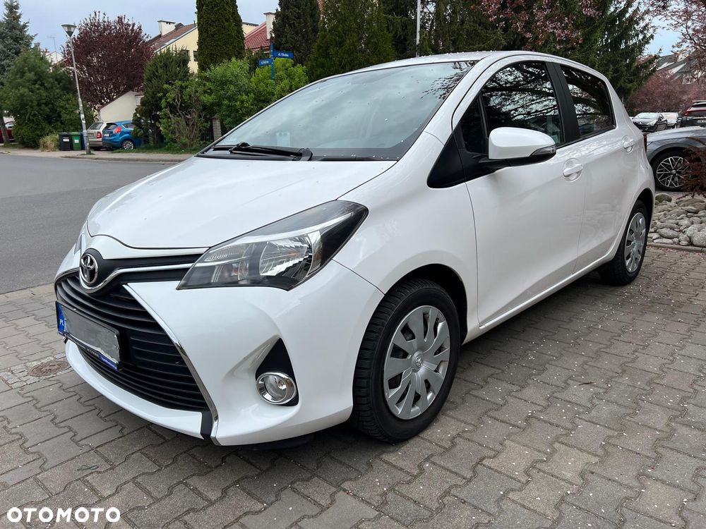 Toyota Yaris 1.33 Premium EU6 - 5