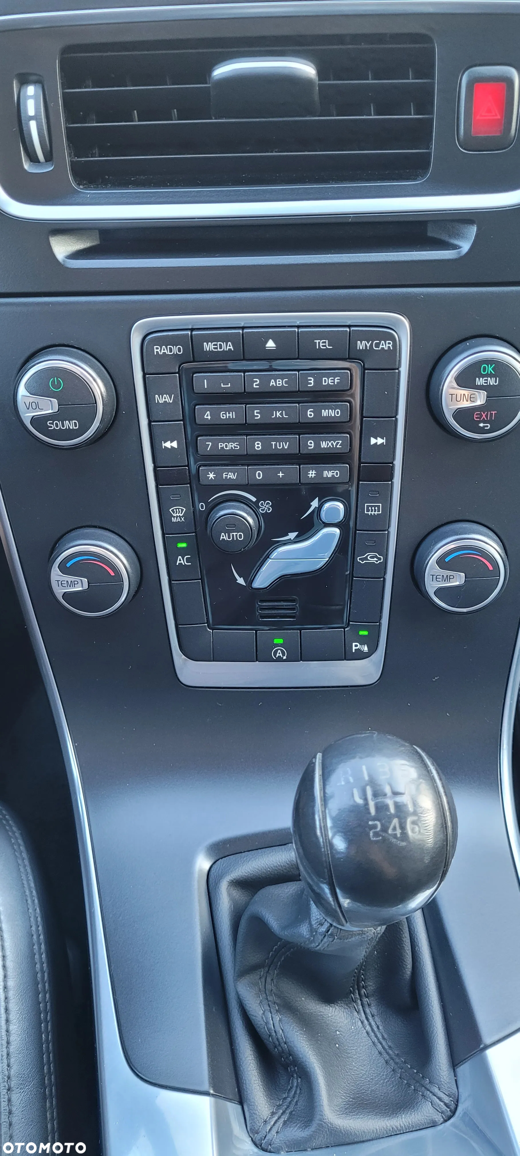 Volvo V60 D2 Kinetic - 20