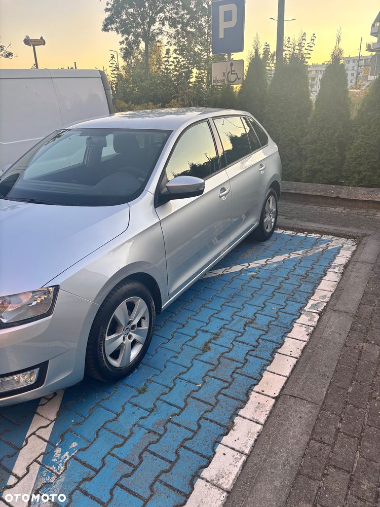Skoda Rapid 2016 photo 2