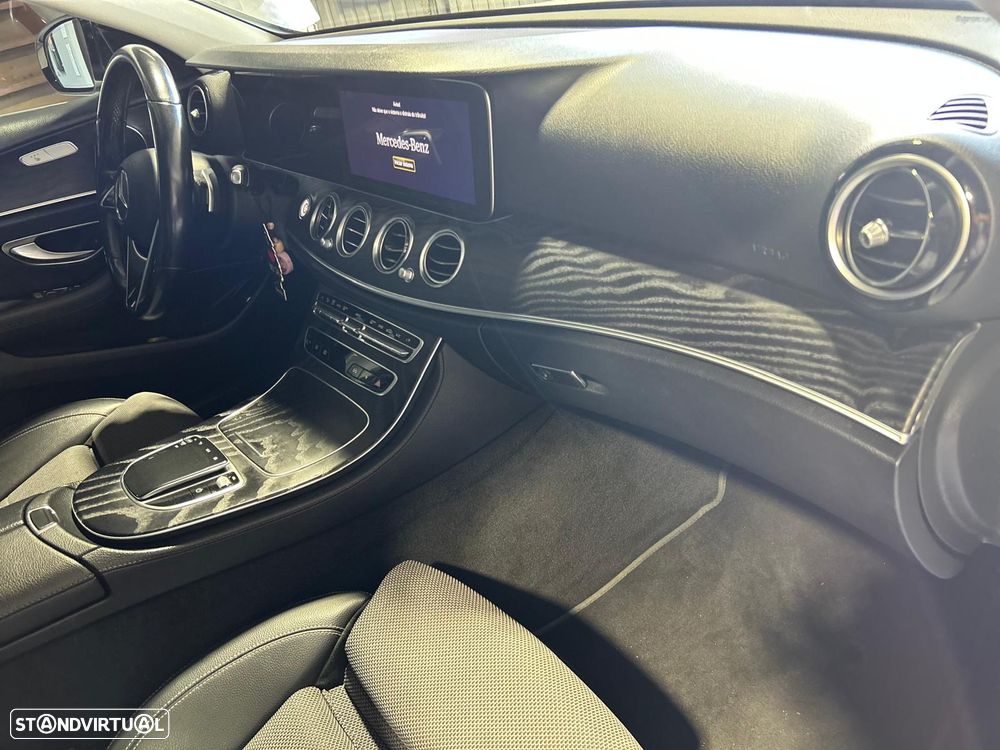 Mercedes-Benz E 200 d AMG Line - 17
