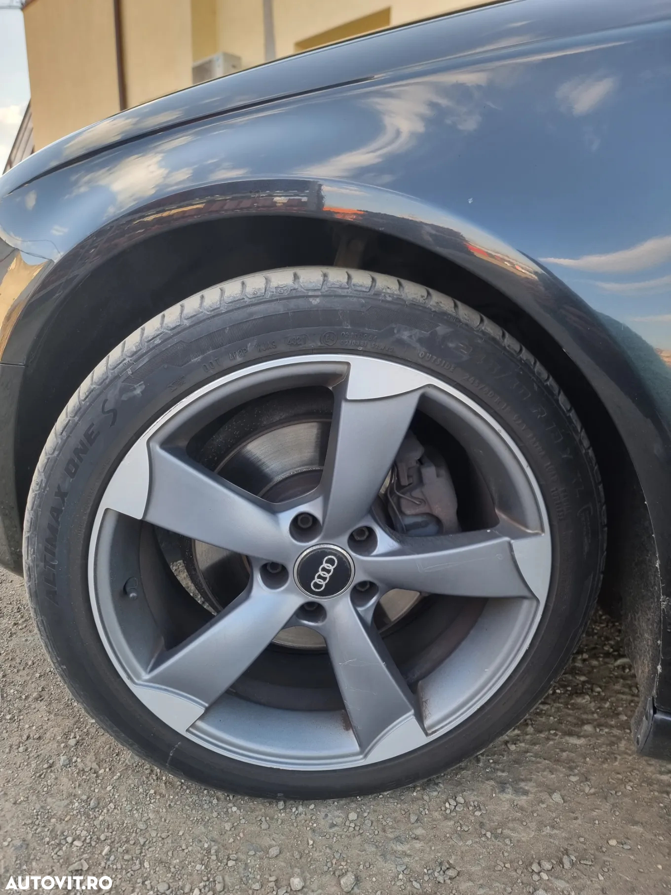 Audi A4 2.0 TDI Avant - 10