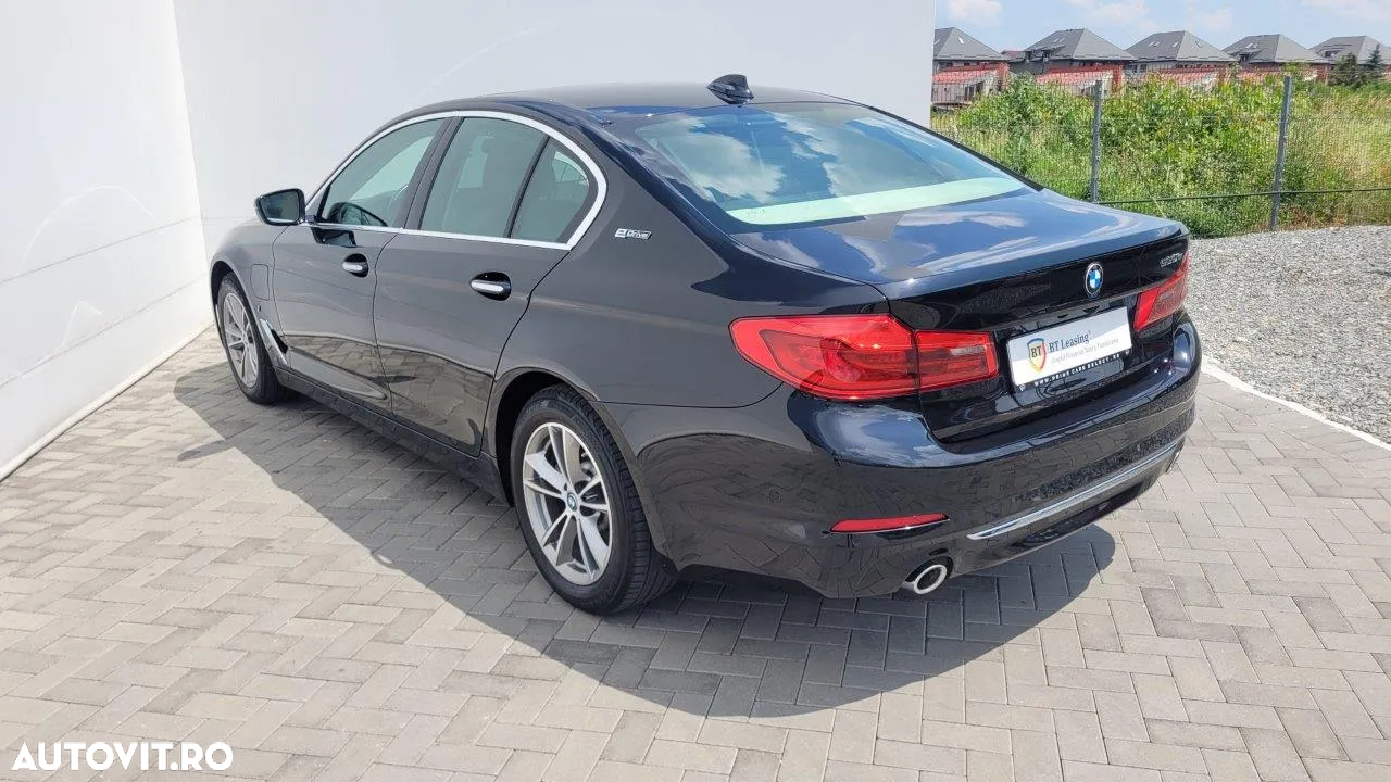 BMW Seria 5 530e iPerformance Aut. - 4