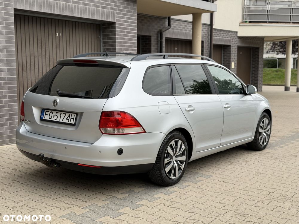 Volkswagen Golf - 3