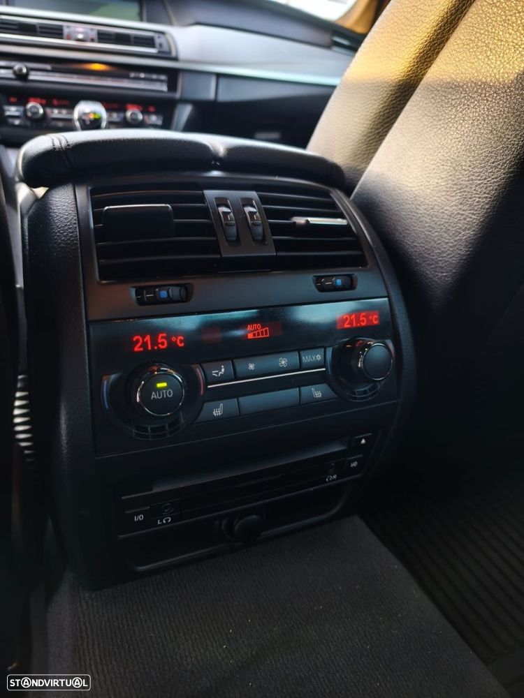 BMW M550d xDrive Auto - 38