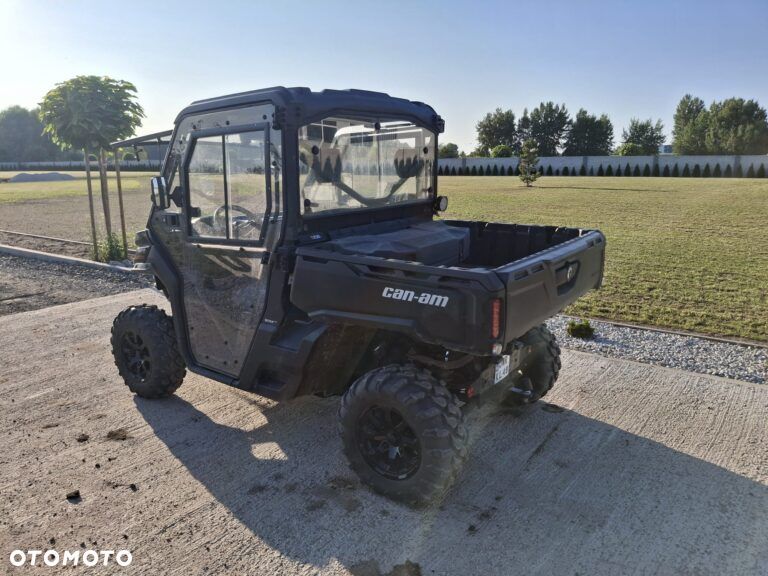 Can-Am Inny - 4