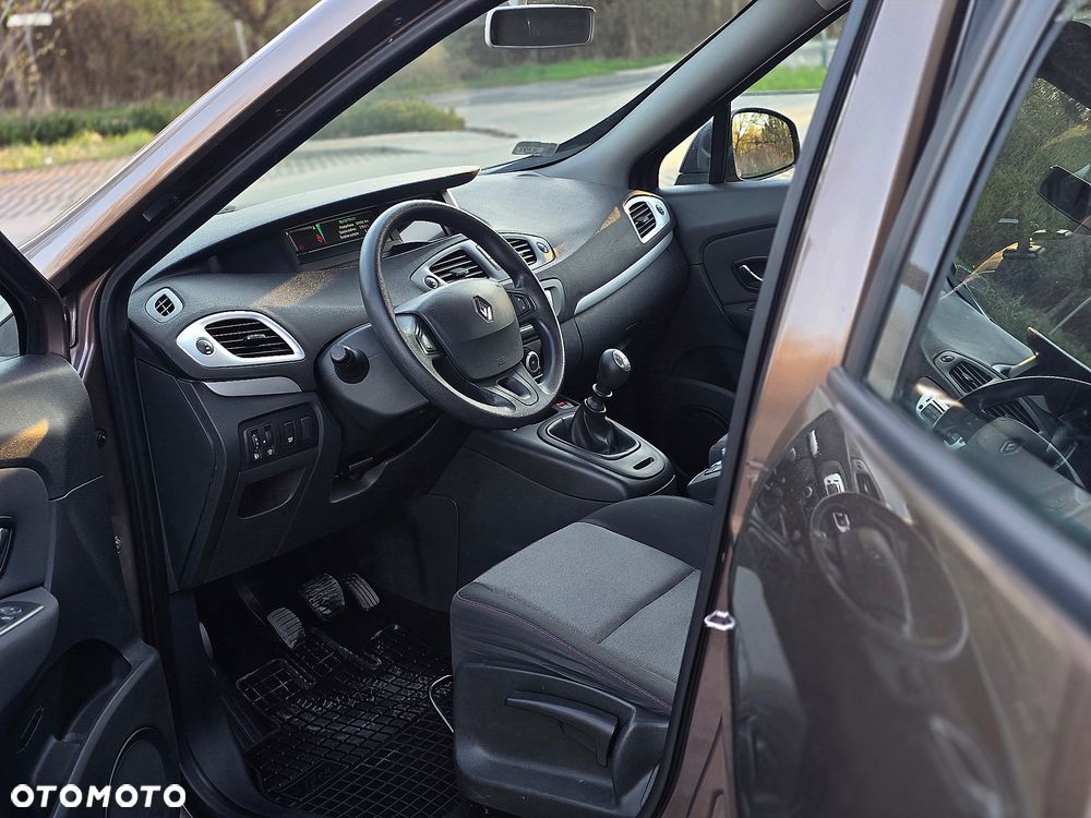 Renault Scenic 1.5 dCi Expression - 16