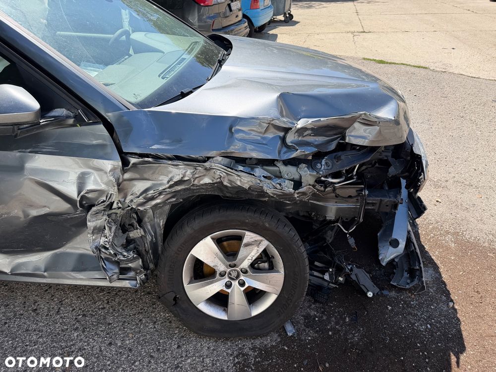 Skoda Kamiq 1.0 TSI Monte Carlo - 11