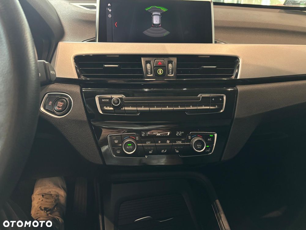 BMW X1 sDrive18i Advantage - 20