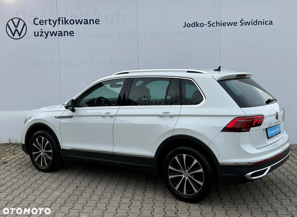 Volkswagen Tiguan 2.0 TDI SCR 4Mot Elegance DSG - 3