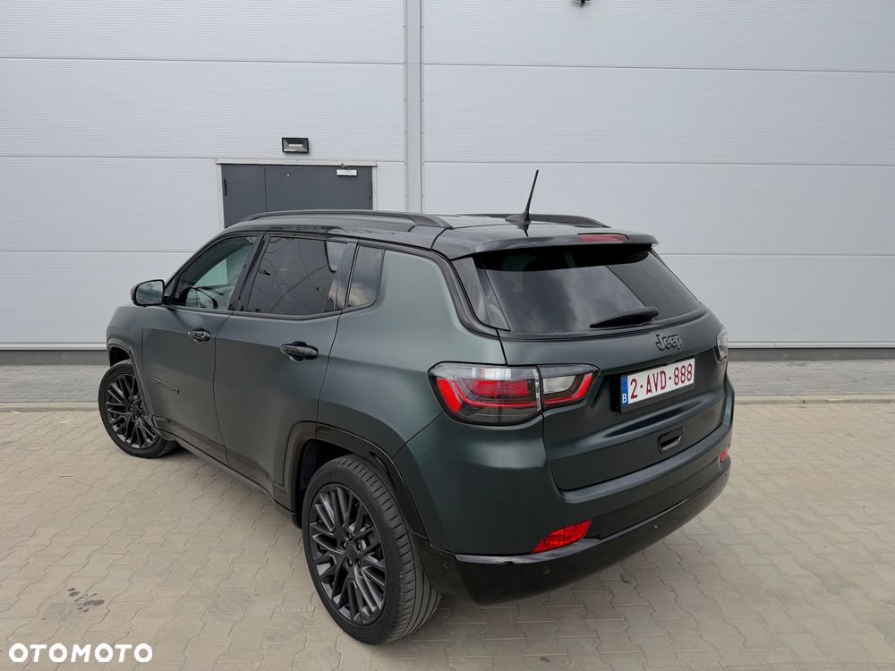 Jeep Compass - 4