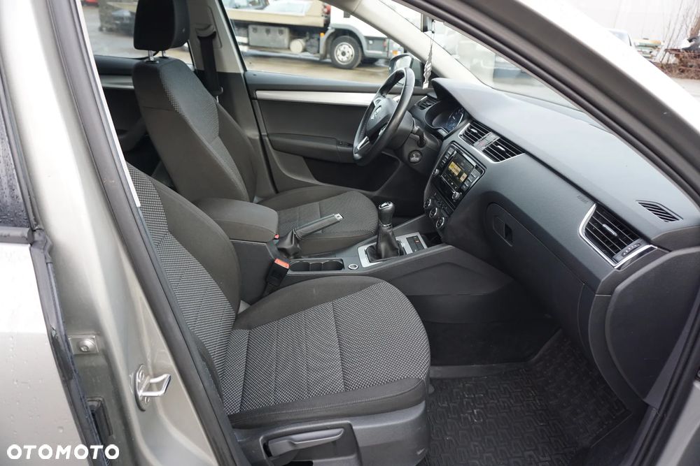 Skoda Octavia - 10