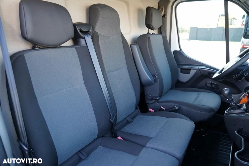 Renault MASTER / ELEVATOR BASIC - 10,5 m / TABLĂ + ELEVATOR / - 25