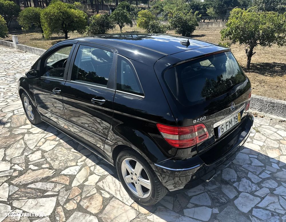 Mercedes-Benz B 200 CDI Autotronic - 4