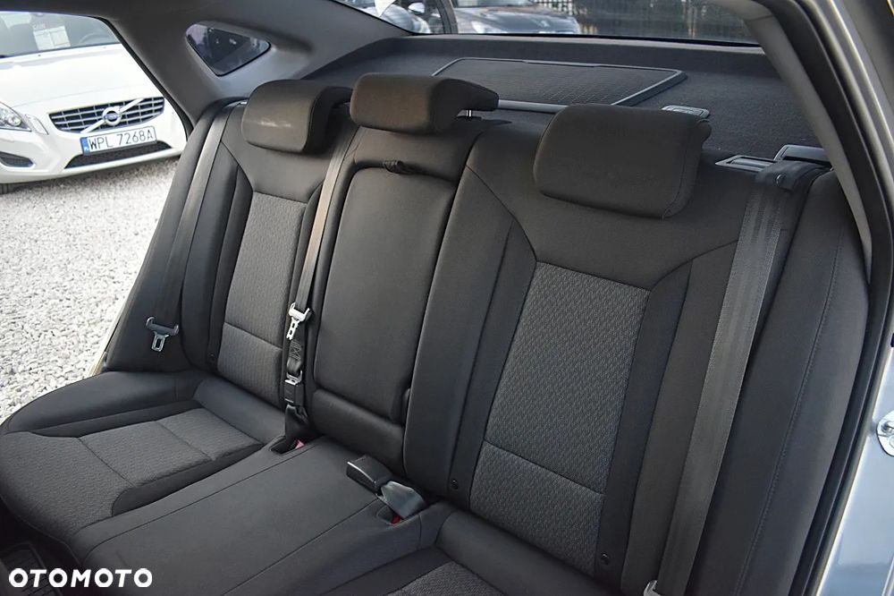 Hyundai i40 1.7 CRDi Comfort - 20