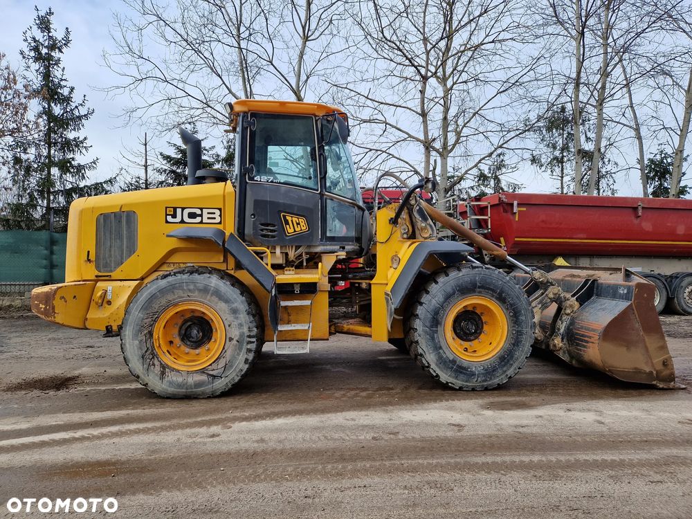 JCB 427HT - 3