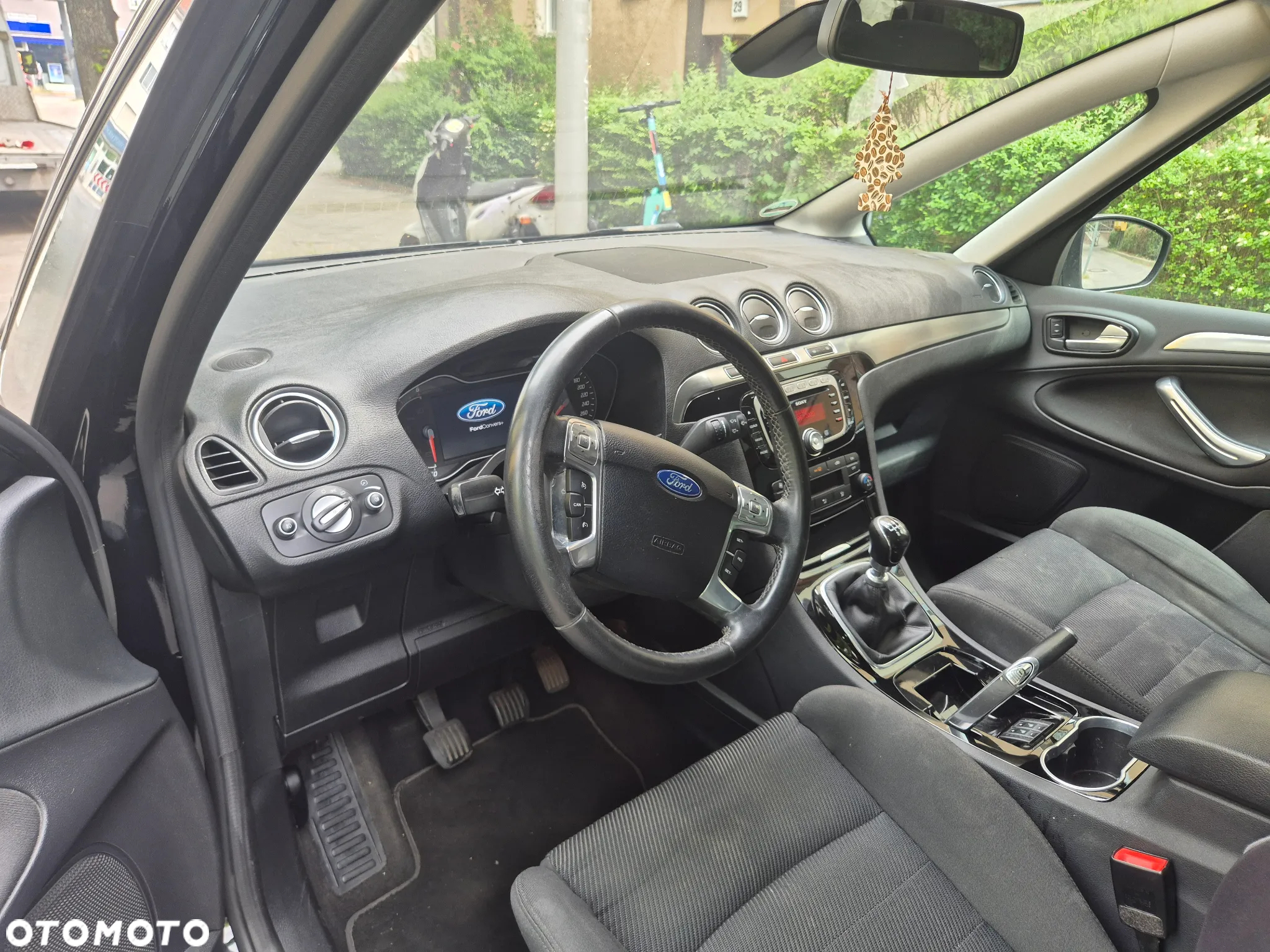 Ford S-Max 2.0 TDCi DPF Titanium - 11